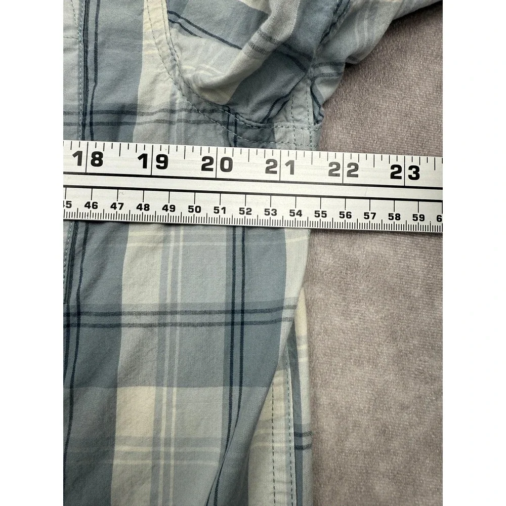 Carhartt Shirt Mens Medium Blue White Plaid Relaxed‎ Fit Button Up Pocket Casual